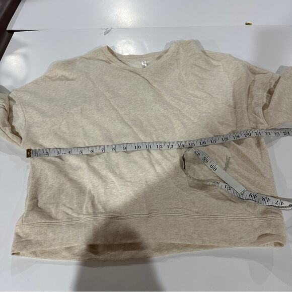 Fabletics Cream Long Sleeve Pullover Sweater Size L - Picture 7 of 8